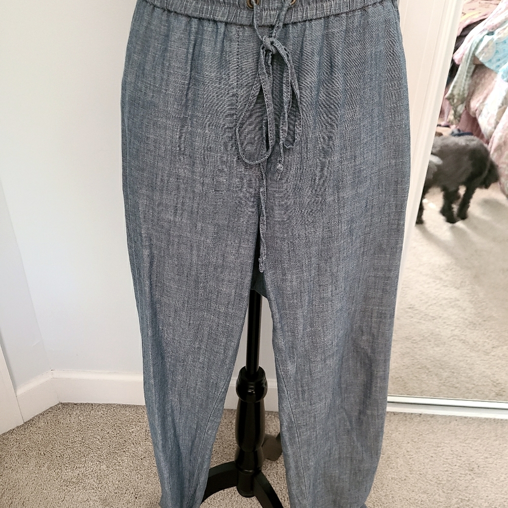 Pull-on soft Denim cuffed pants